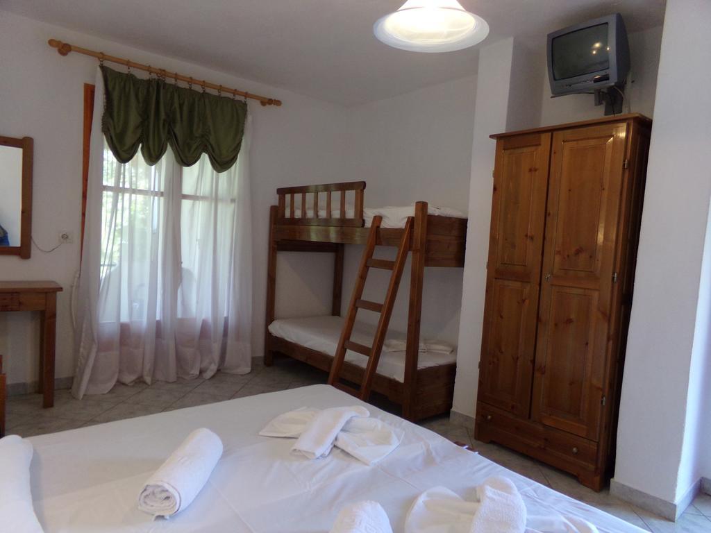Villa Karapataki Skala Rachoni  Room photo